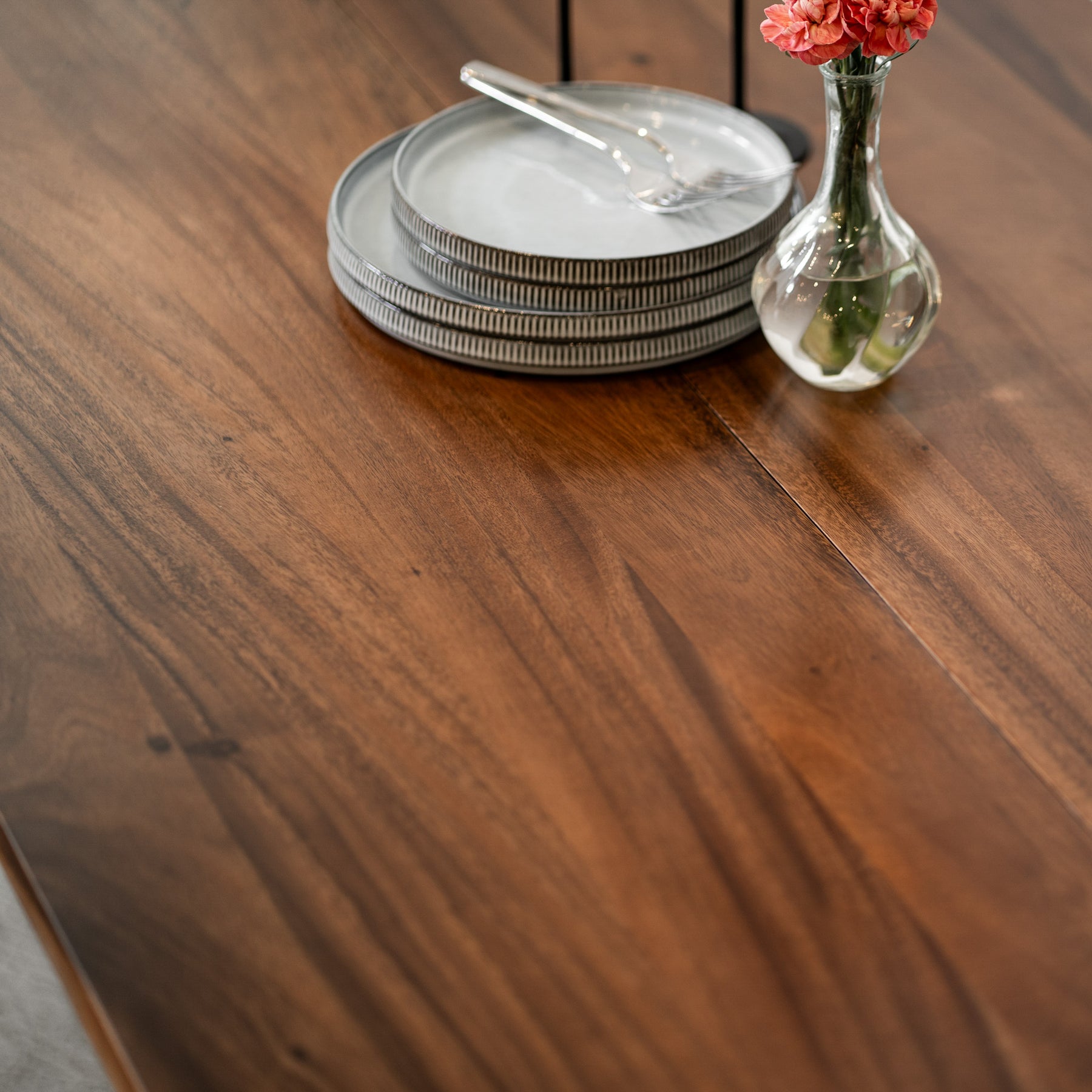 Walnut Dining Table for 6 - 60" × 34" Solid Wood Table | Modern Wood Style