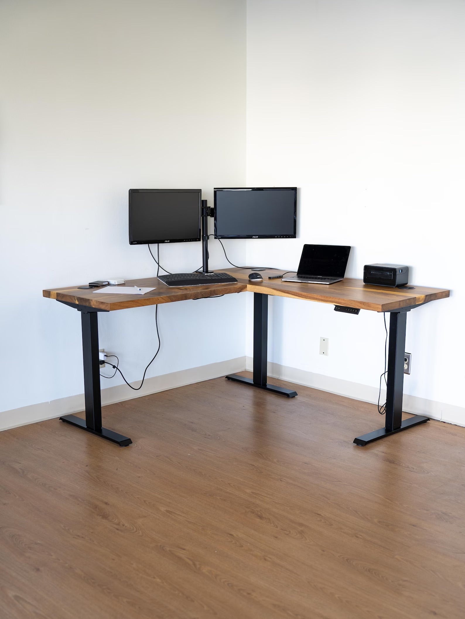 L-Shaped Adjustable Standing Desk | South American Walnut