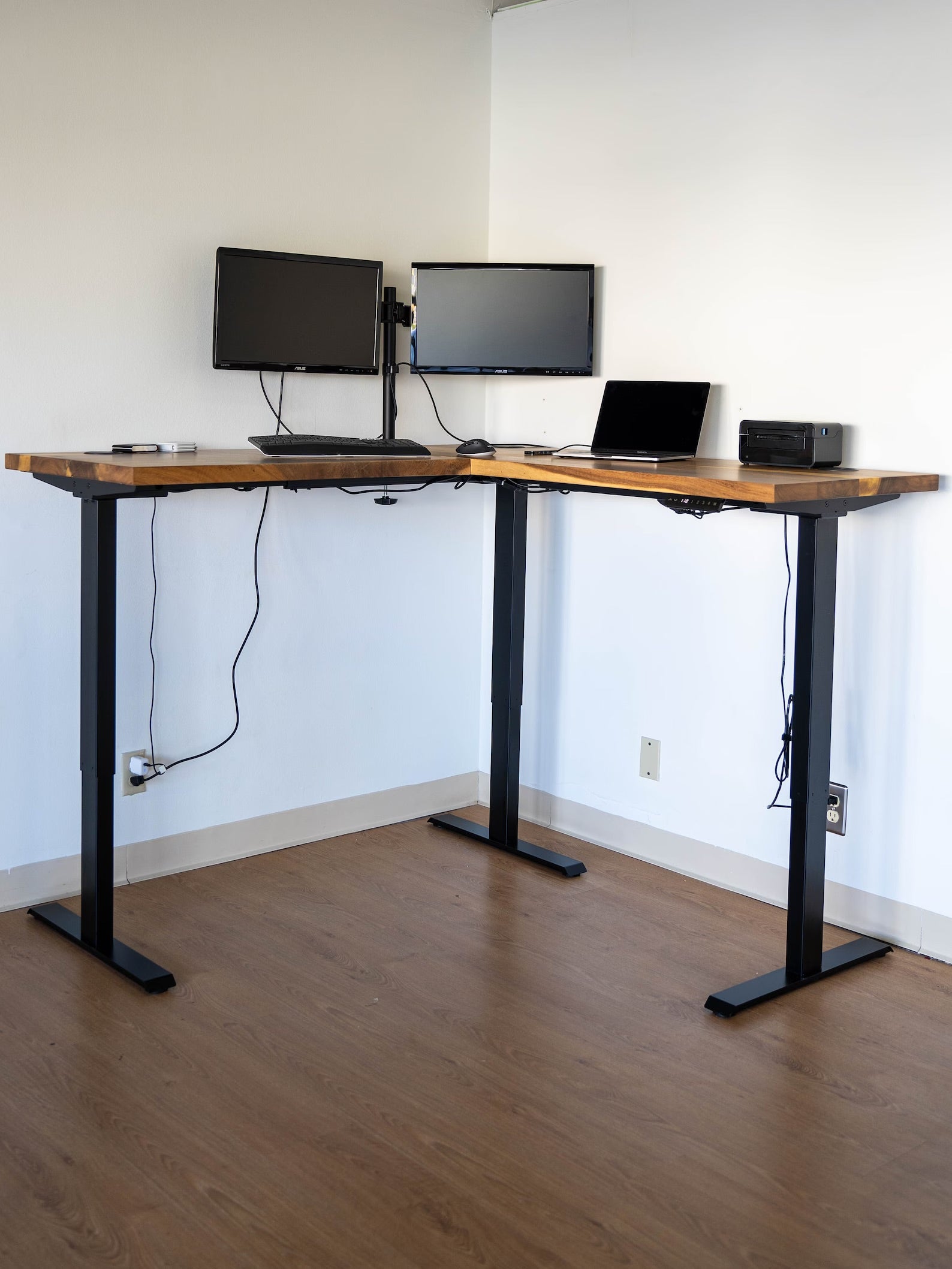 L-Shaped Adjustable Standing Desk | South American Walnut